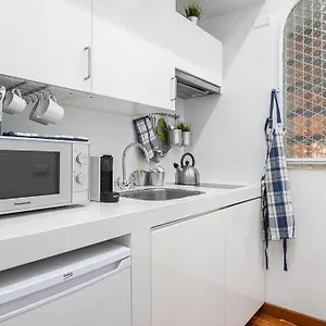 Design Trevi Fountain Apartment Rome